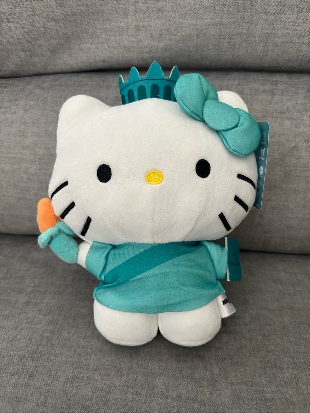 NWT Hello Kitty Lady Liberty Plush NYC Exclusive